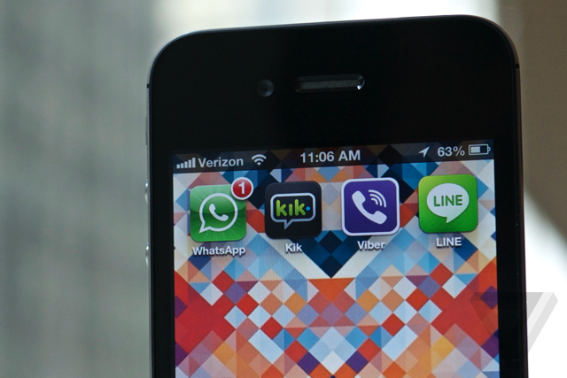Mobile-messaging-apps-hacked