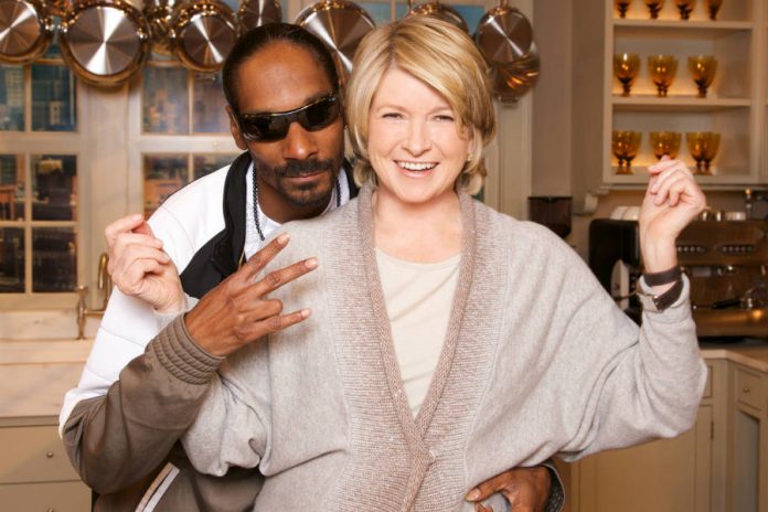Martha Stewart and Snoop Dog's cooking show to debut on fall