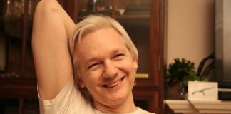 Wikileak's Julian Assange jokes about hacking Donald Trump