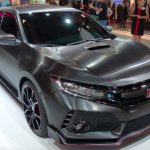 Watch Honda's Civic Type R prototype
