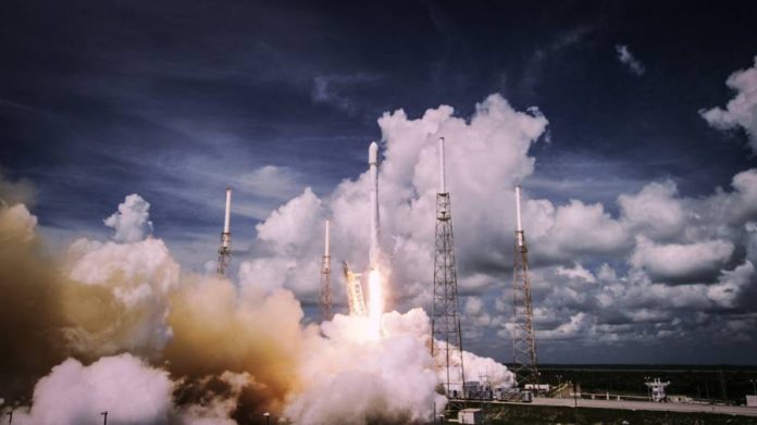 Falcon 9-launch-Iridium-satellites-10