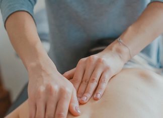 How Much Does a Chiropractor Cost With Insurance?