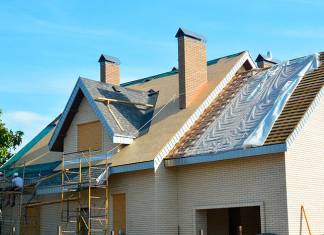 Home Roofing: 7 Warning Signs It's Time to Replace Your Roof