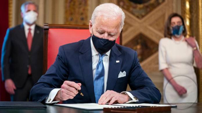 More Americans to Benefit from Obamacare as Biden Sets to Reopen Registration Period