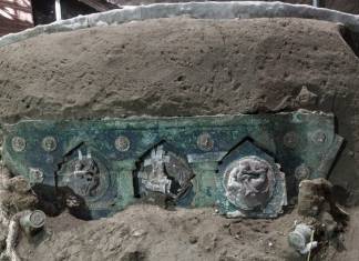 Researchers Discover 2,000-Year-Old Ceremonial Chariot Buried Under Volcanic Ash in Pompeii