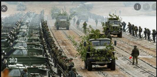 US Ships Weapons to Ukraine As It Orders Citizens to Begin Evacuating On Monday